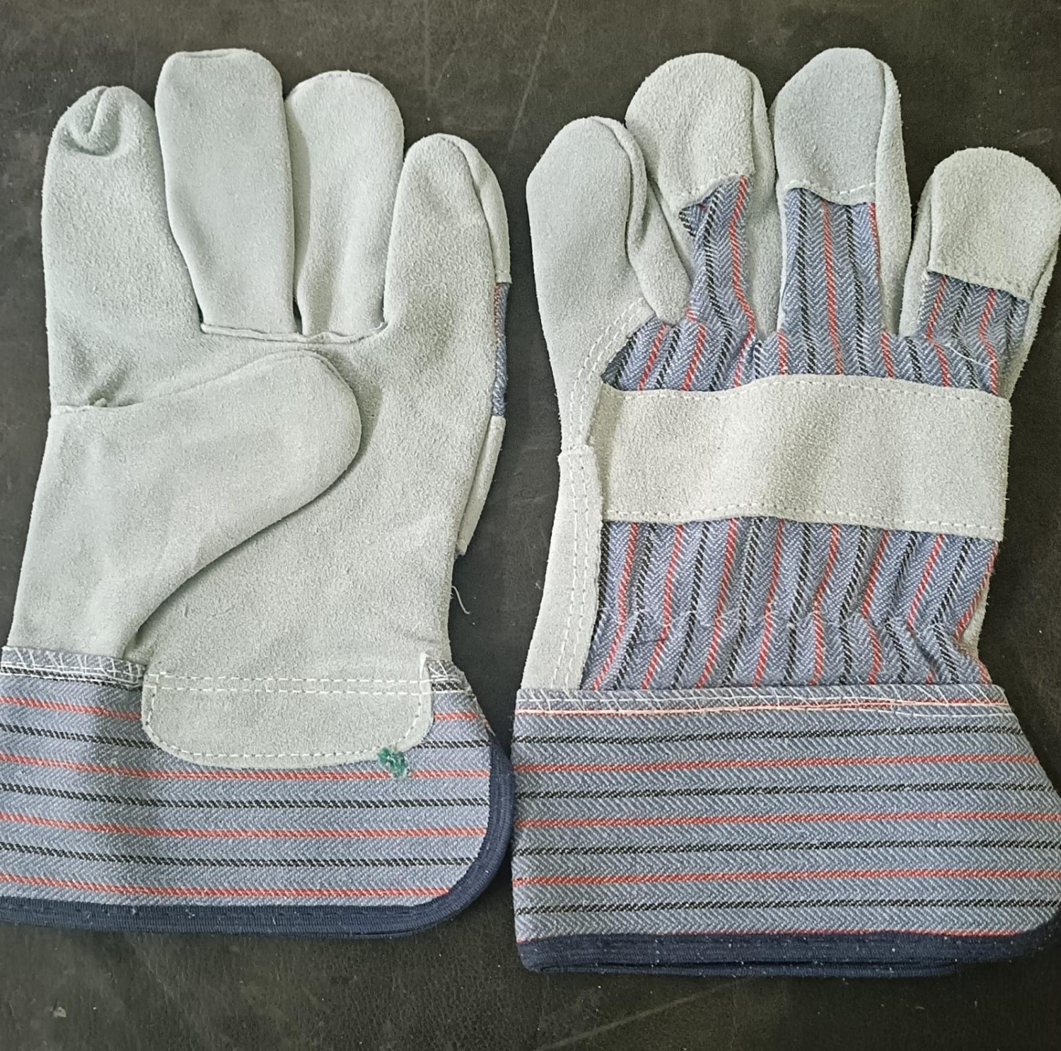 Canadian  Leather Hand Gloves