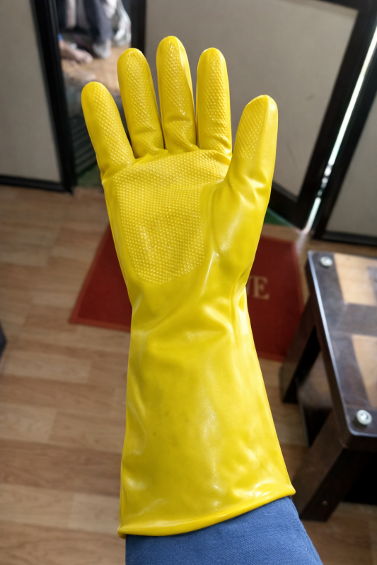 PVC Unsupported Gloves Yellow 14 Inch