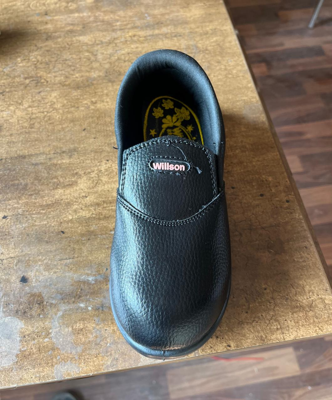 Willson ladies Safety Shoes.
